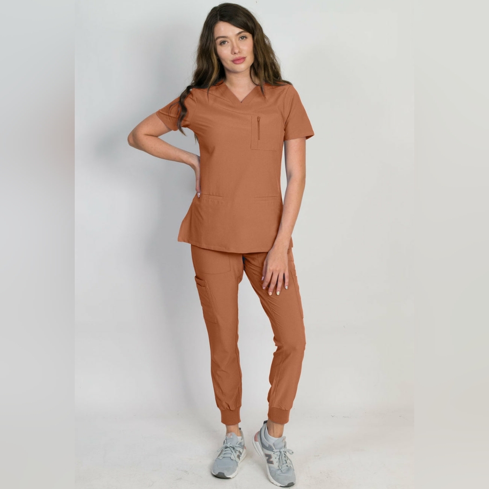 MedGear small scrub set Fleur in Terracotta